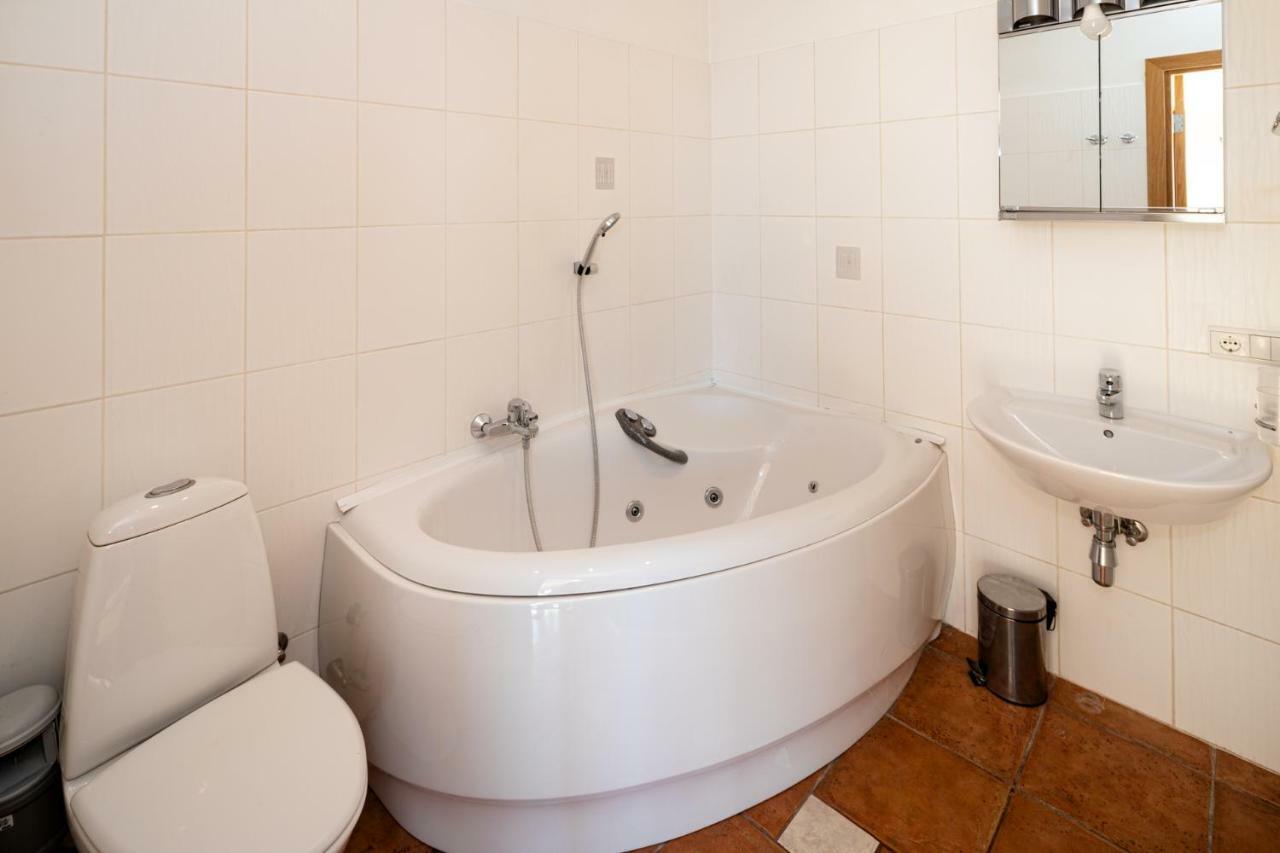 Old Riga Aldaru Street 2 Level Apartment With Terrace Exterior photo