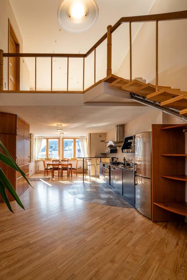 Old Riga Aldaru Street 2 Level Apartment With Terrace Exterior photo